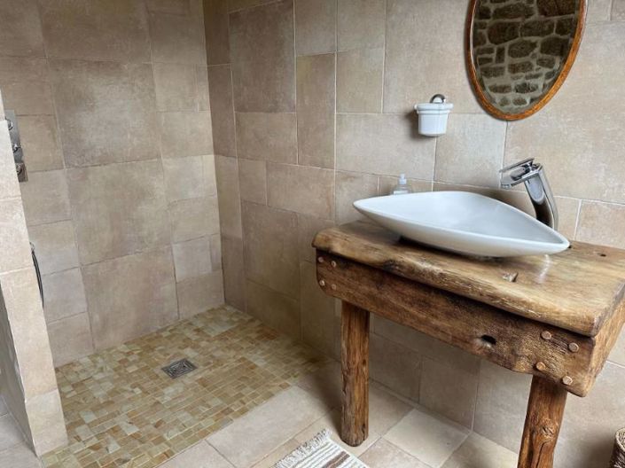 Image No.34-3 Bed House for sale