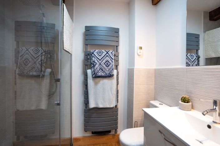 Image No.15-4 Bed House for sale