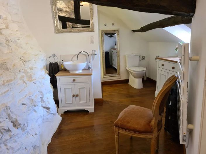 Image No.11-3 Bed House for sale