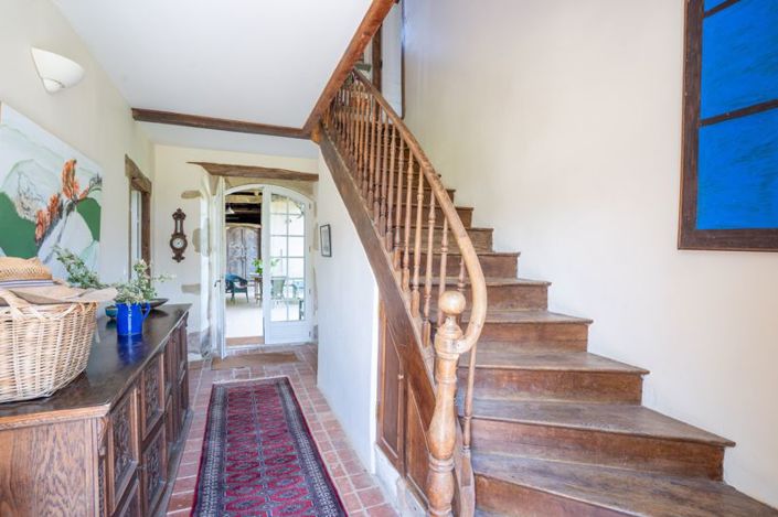 Image No.11-6 Bed House for sale