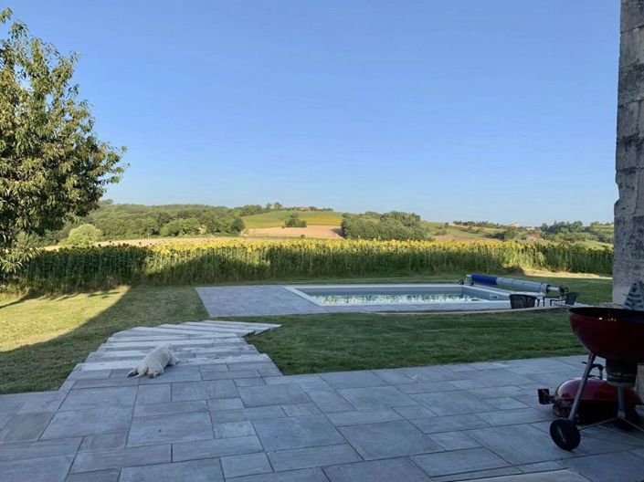 Image No.13-2 Bed House for sale