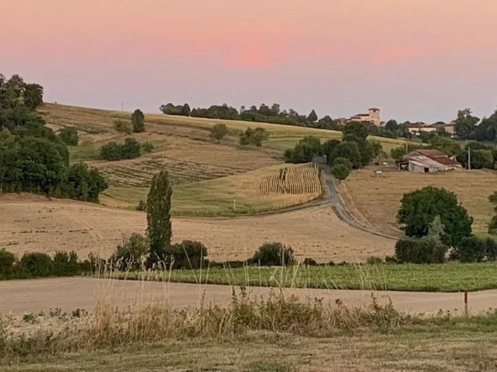 Image No.4-2 Bed House for sale