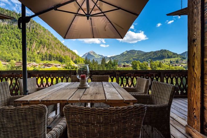 Image No.11-5 Bed Chalet for sale