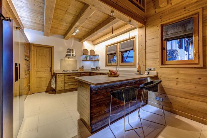 Image No.29-5 Bed Chalet for sale