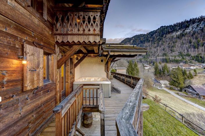 Image No.34-5 Bed Chalet for sale