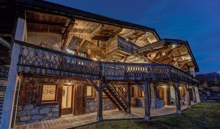 Image No.5-5 Bed Chalet for sale