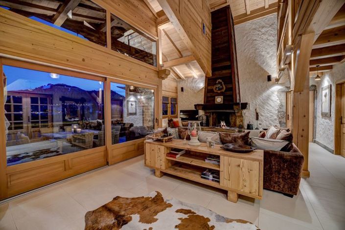 Image No.8-5 Bed Chalet for sale