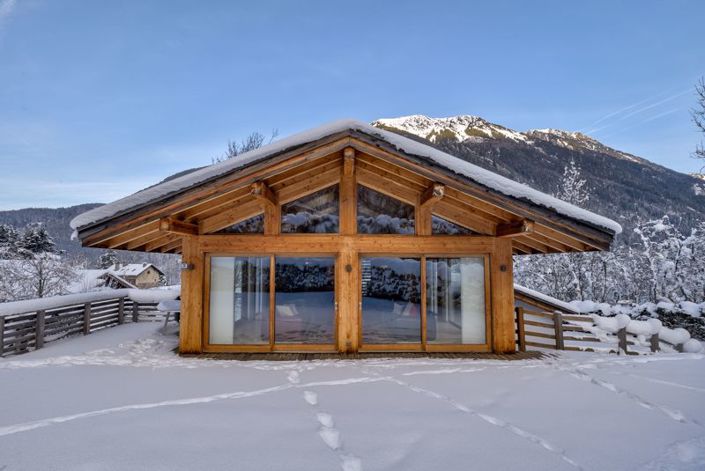 Image No.2-4 Bed Chalet for sale