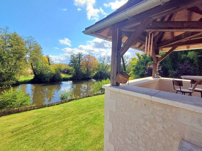 Image No.8-5 Bed Country House for sale