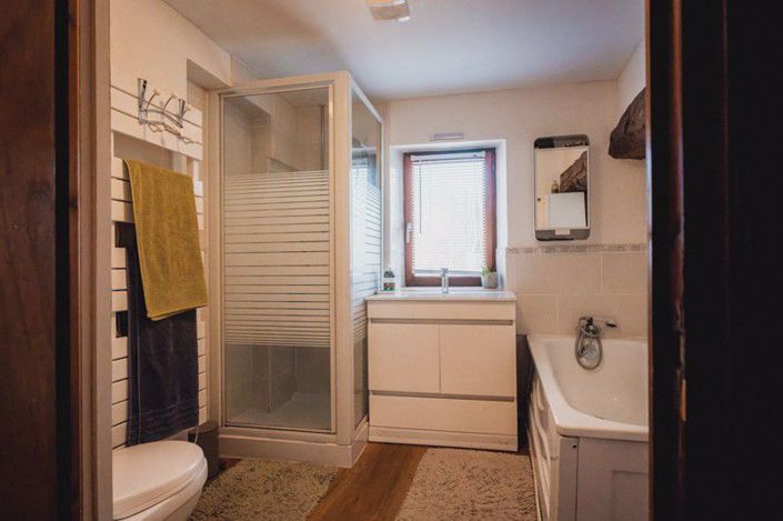 Image No.16-2 Bed Cottage for sale