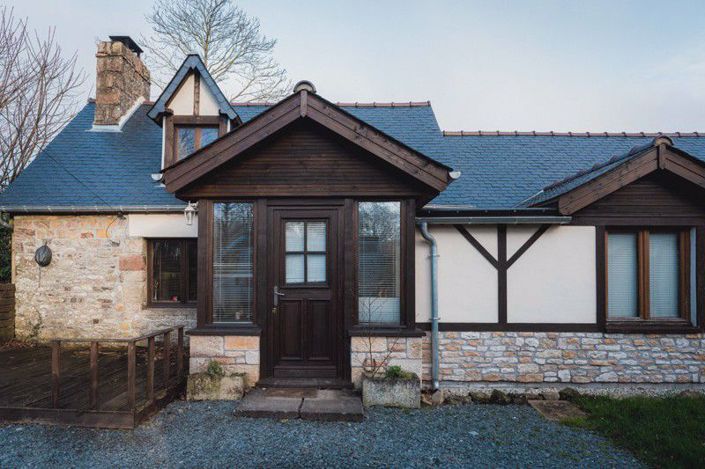 Image No.25-2 Bed Cottage for sale