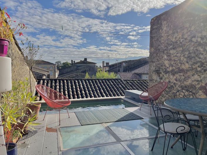 Image No.18-3 Bed House for sale