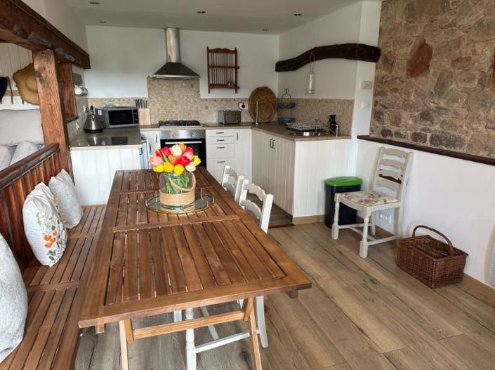 Image No.19-5 Bed House for sale