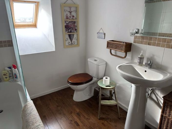 Image No.21-5 Bed House for sale