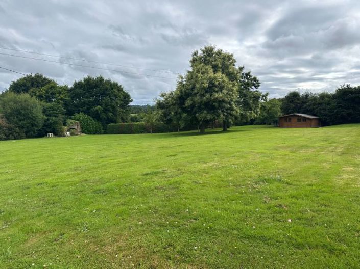 Image No.28-5 Bed House for sale