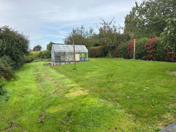 Image No.30-5 Bed House for sale