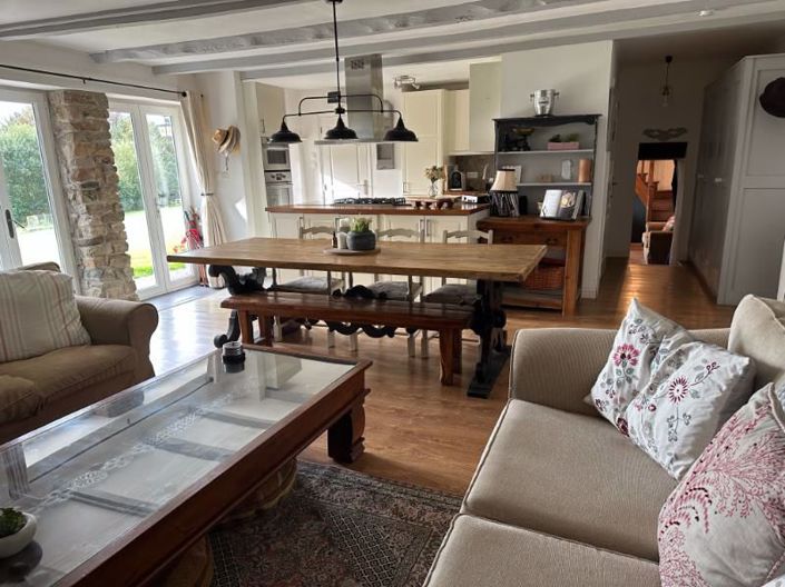 Image No.5-5 Bed House for sale