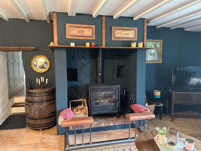 Image No.6-5 Bed House for sale