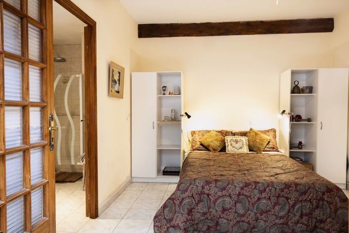 Image No.17-4 Bed Property for sale