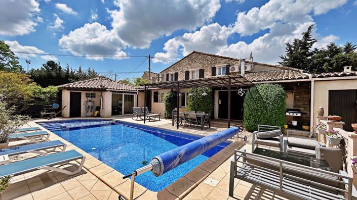 Image No.24-4 Bed Property for sale