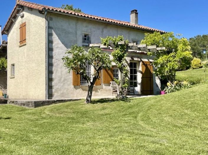 Image No.1-Chalet de 3 chambres à vendre à Brossac