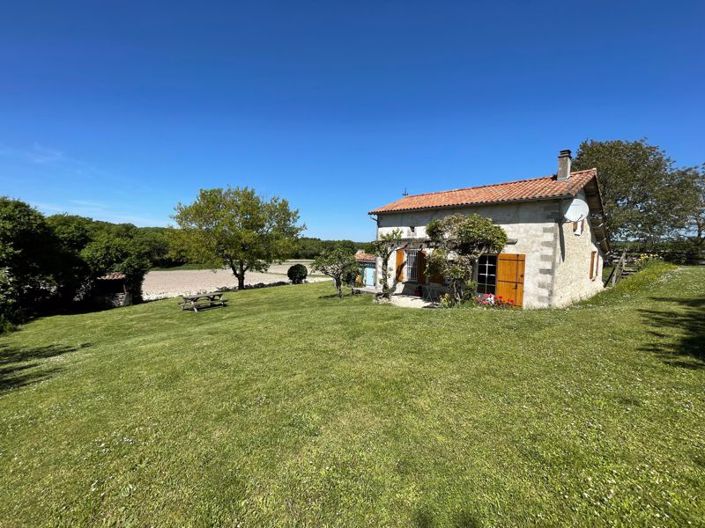 Image No.26-3 Bed Cottage for sale