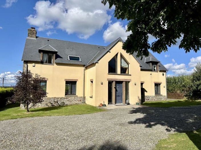 Image No.1-3 Bed House for sale