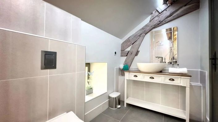 Image No.13-2 Bed House for sale