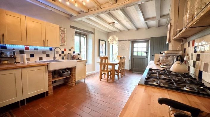 Image No.3-2 Bed House for sale