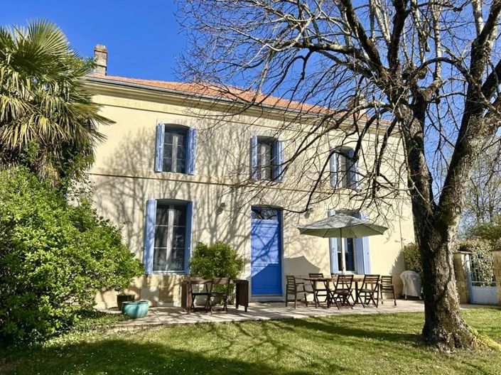 Image No.1-Maison de 5 chambres à vendre à Mirambeau