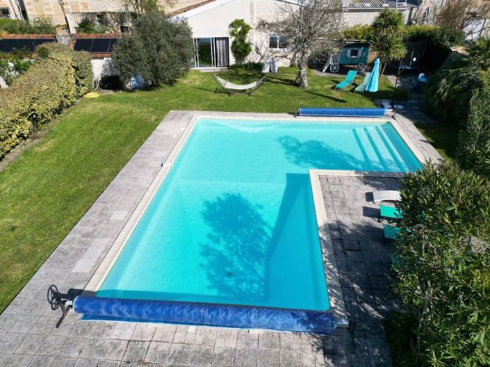 Image No.17-5 Bed House for sale