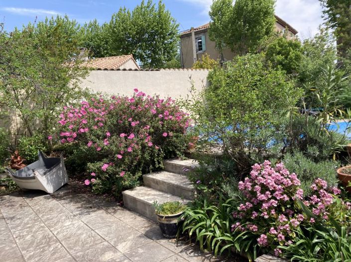 Image No.6-5 Bed House for sale