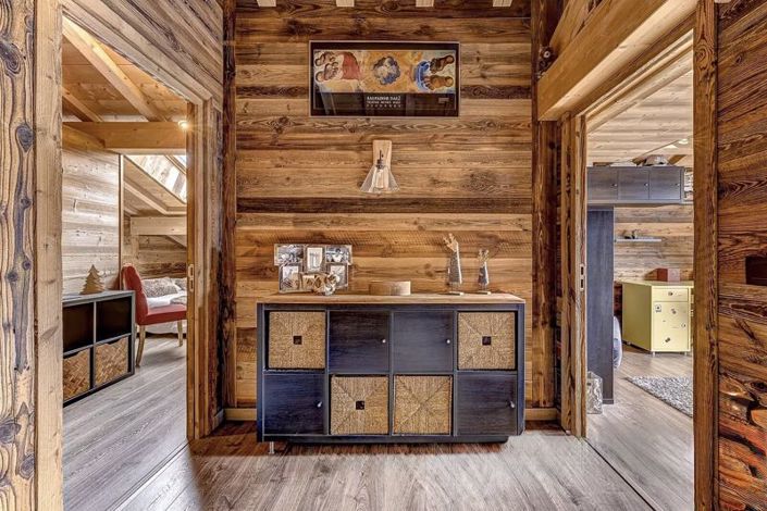 Image No.8-5 Bed Chalet for sale