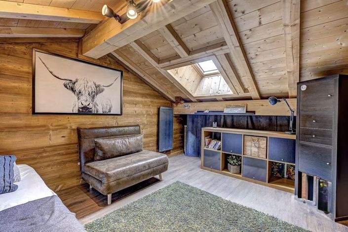 Image No.14-5 Bed Chalet for sale