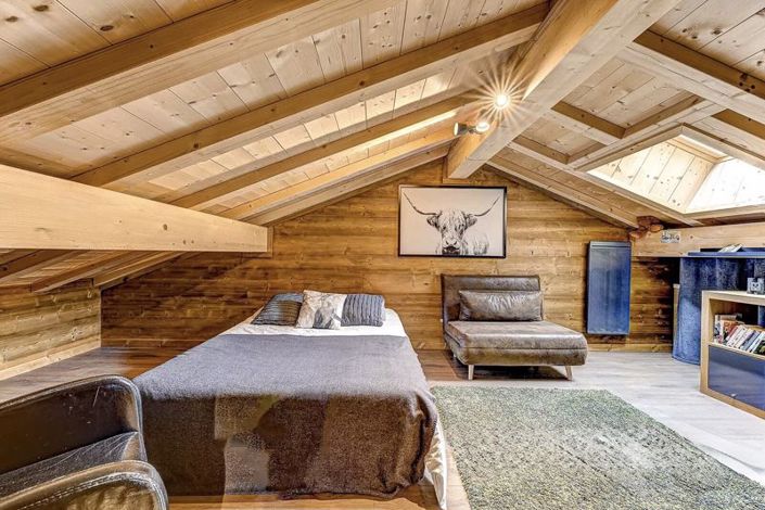 Image No.22-5 Bed Chalet for sale