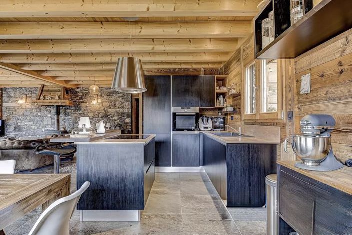 Image No.5-5 Bed Chalet for sale