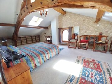 d00b7927840e49fa2d01d069f94ff16a