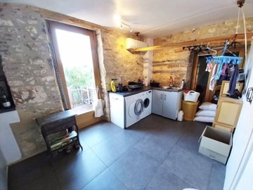 c7d94303f4c4760469c970def15ac8ee