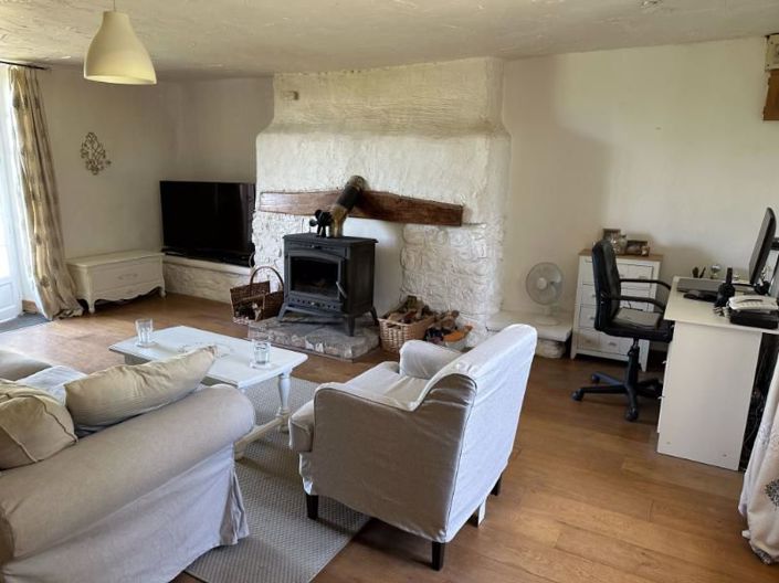 Image No.11-4 Bed House for sale