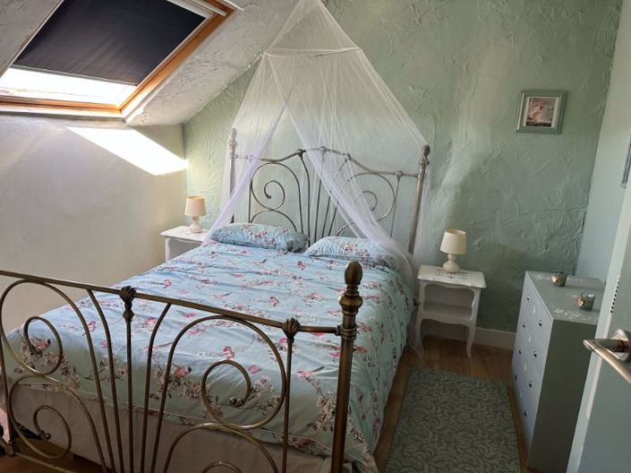 Image No.17-4 Bed House for sale