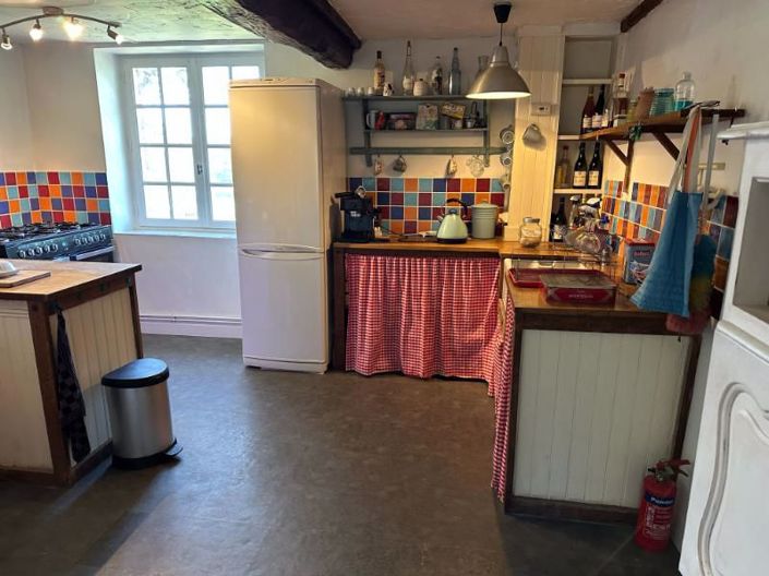 Image No.3-4 Bed House for sale