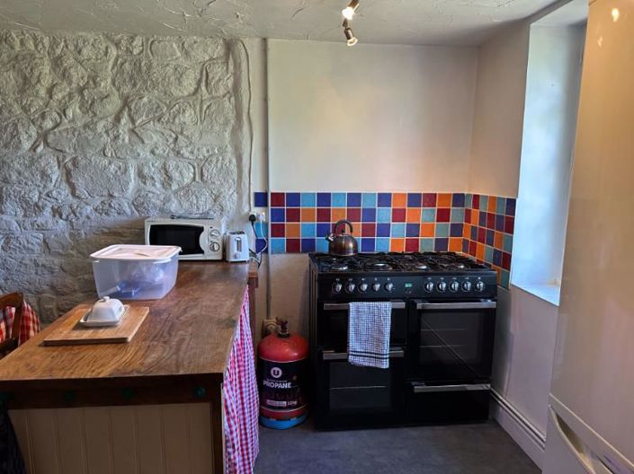 Image No.8-4 Bed House for sale