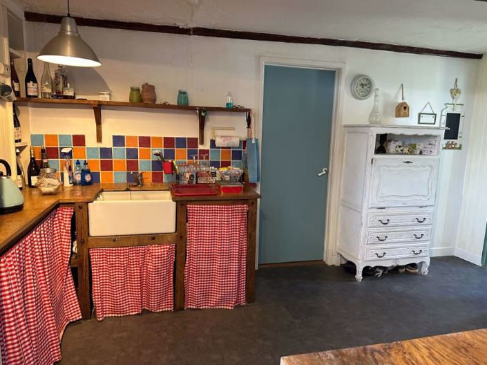 Image No.9-4 Bed House for sale