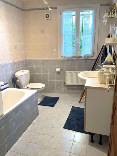 Image No.21-4 Bed House for sale