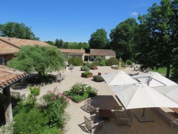 1 - Gers, Property
