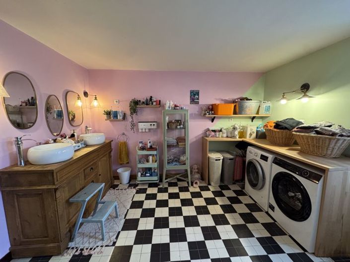 Image No.12-4 Bed Country House for sale