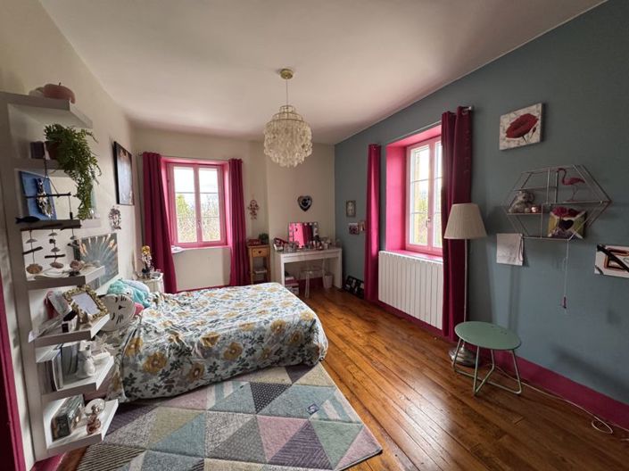 Image No.26-4 Bed Country House for sale