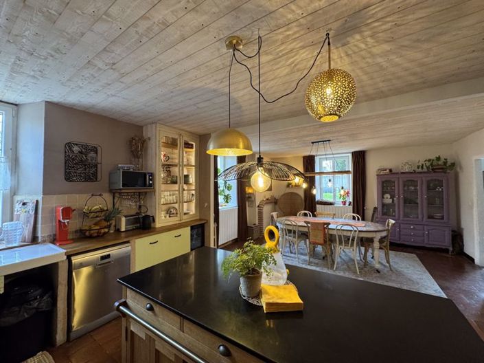 Image No.9-4 Bed Country House for sale