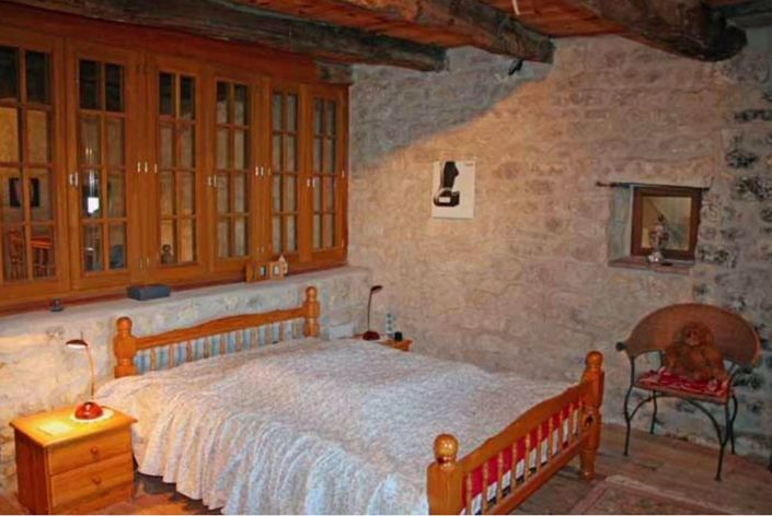 Image No.13-4 Bed Country House for sale