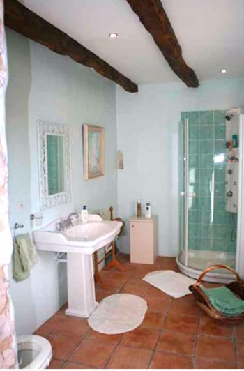 Image No.15-4 Bed Country House for sale